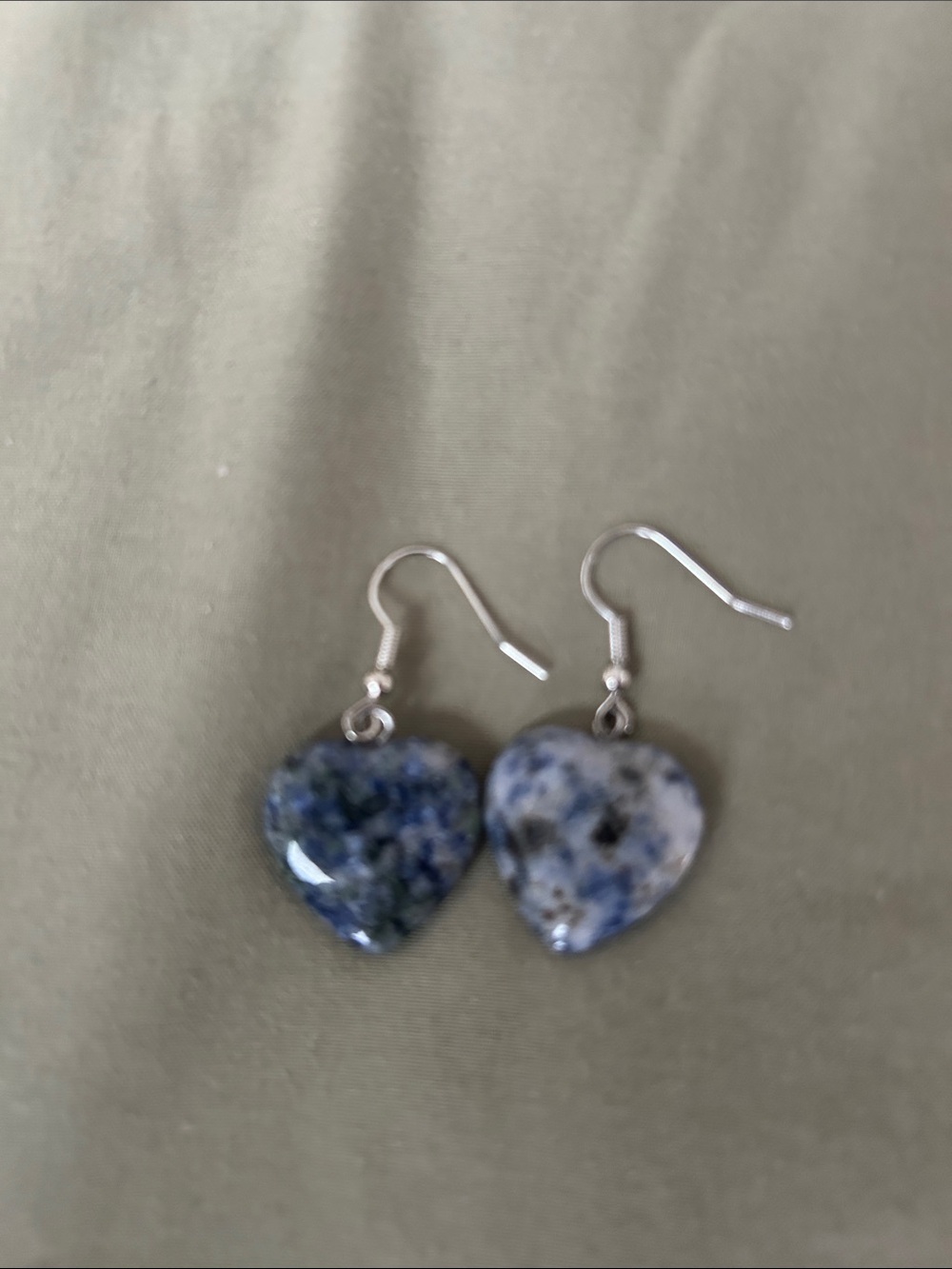 Natural stone, blue and white heart